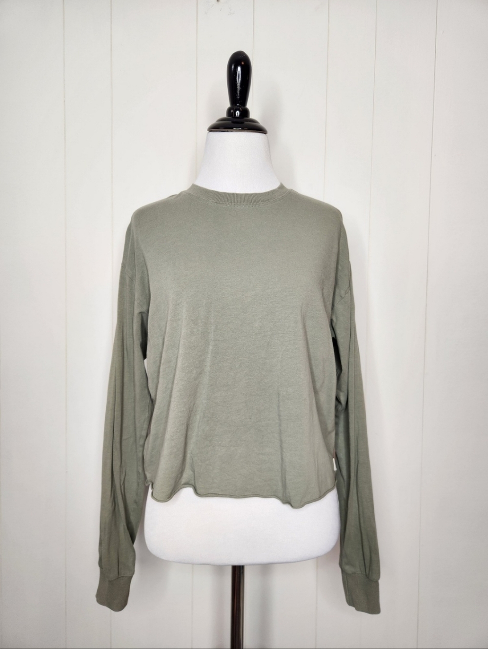 Vuori Laurel Gray Green Long Sleeve Coast Tee Shirt Women's Size Small